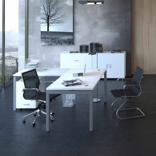 Mesa Euro 5000 de Euromof Fondo 60 con Estructura Metálica. Varios acabados. vista 4