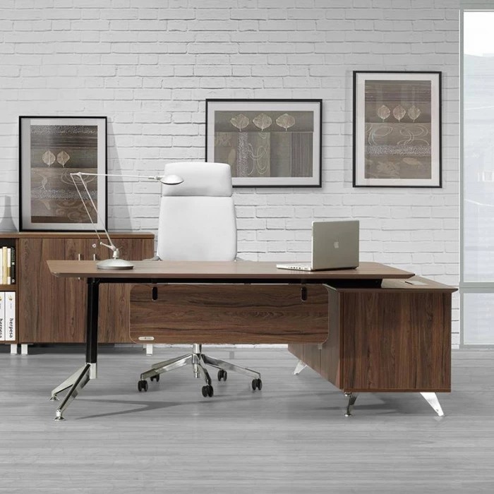 Mesa de Despacho SHARP de HERPESA con mueble Auxiliar. vista 3