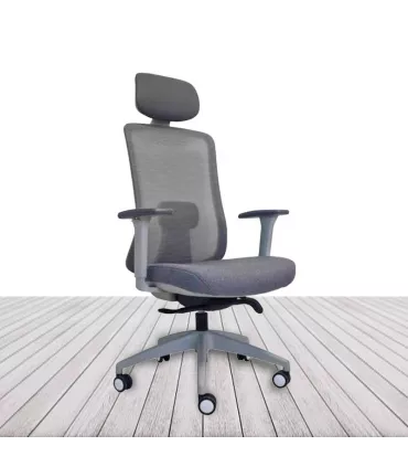 Silla LANDO GREY con cabezal de Vincolo vista frontal en ángulo