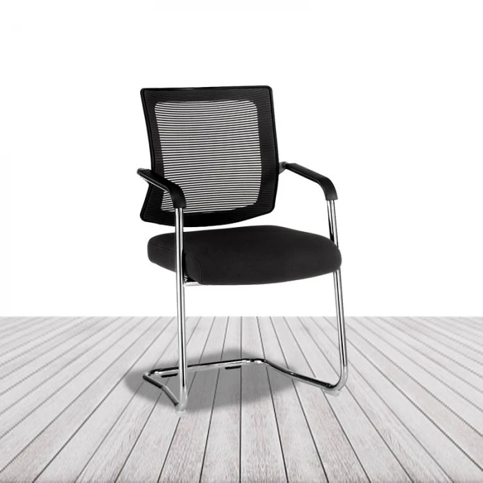 Silla Dallas de Euromof, base patín y respaldo malla en color negro o gris. vista 2