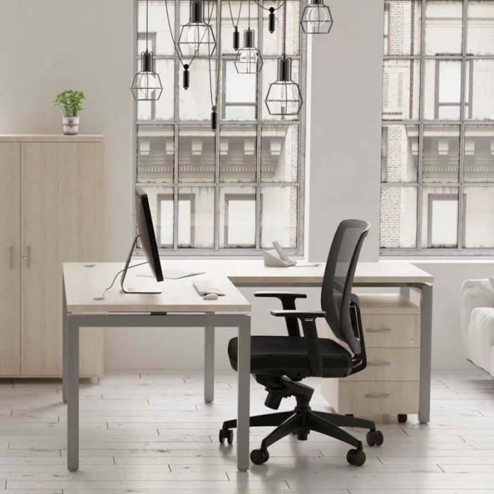 Mesa Euro 5000 de Euromof Fondo 80 con Estructura Metálica. Varios acabados. vista 6