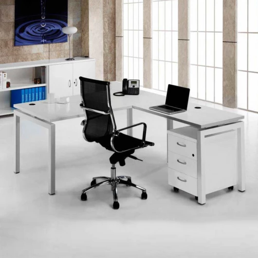 Mesa Euro 5000 de Euromof Fondo 80 con Estructura Metálica. Varios acabados. vista 5