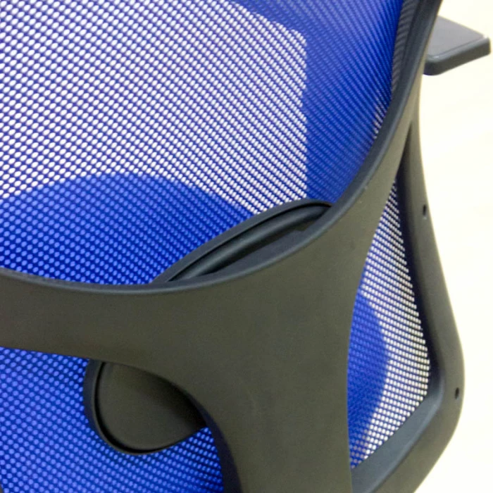 Silla Athos de Limobel, con respaldo malla, varios colores disponibles. vista 12